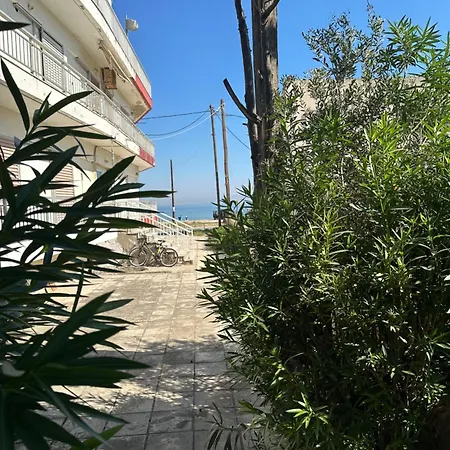 Dolce By Dentalux Agia Triada (Thessaloniki)