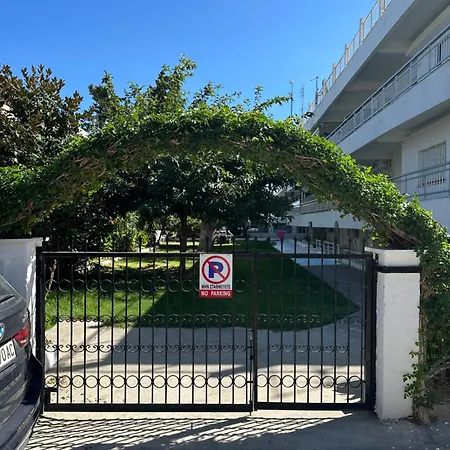 Apartment Dolce By Dentalux Agia Triada (Thessaloniki)